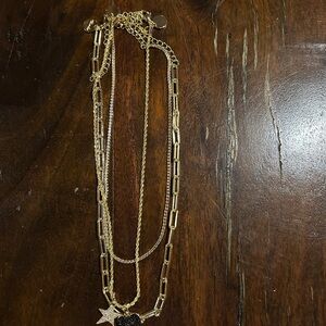 Gold Layered Necklace with Star Pendant